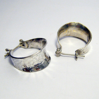 Ohrhänger Kreole gehämmert 27 mm, Silber